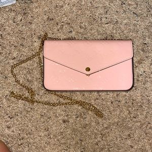 LV Felicia pochette